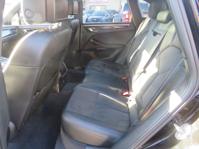 2021 Porsche Macan AWD - 22960788 - 10