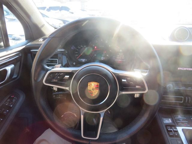 2021 Porsche Macan AWD - 22960788 - 12