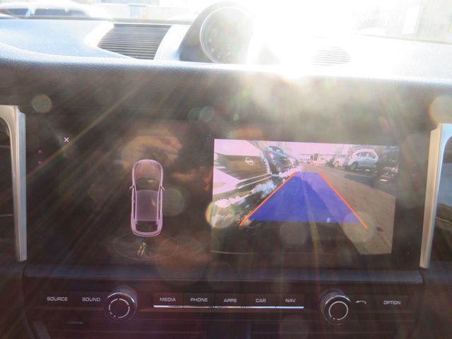 2021 Porsche Macan AWD - 22960788 - 14