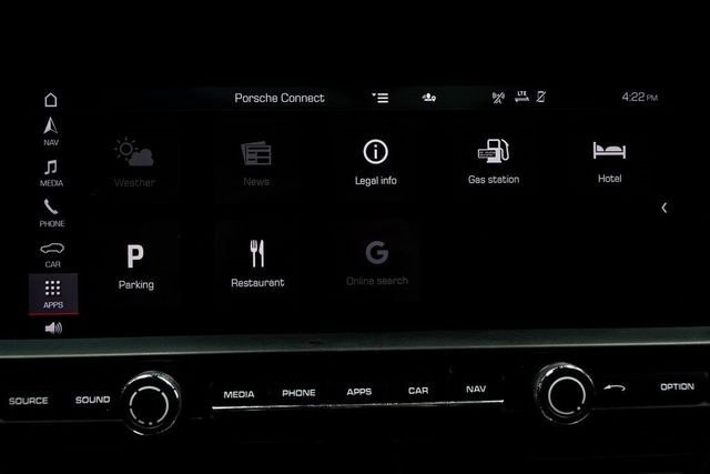 2021 Porsche Macan AWD - 22931837 - 27