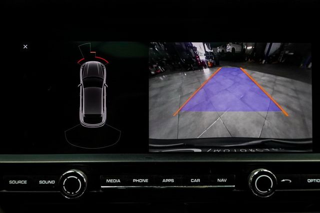 2021 Porsche Macan AWD - 22931837 - 28