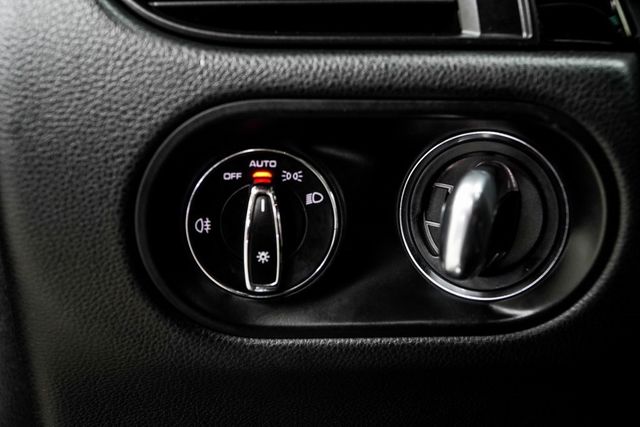 2021 Porsche Macan AWD - 22931837 - 35