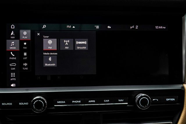2021 Porsche Macan AWD - 23094206 - 26