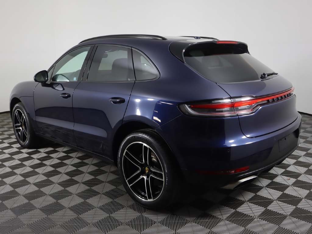 2021 Porsche Macan AWD - 22708345 - 10