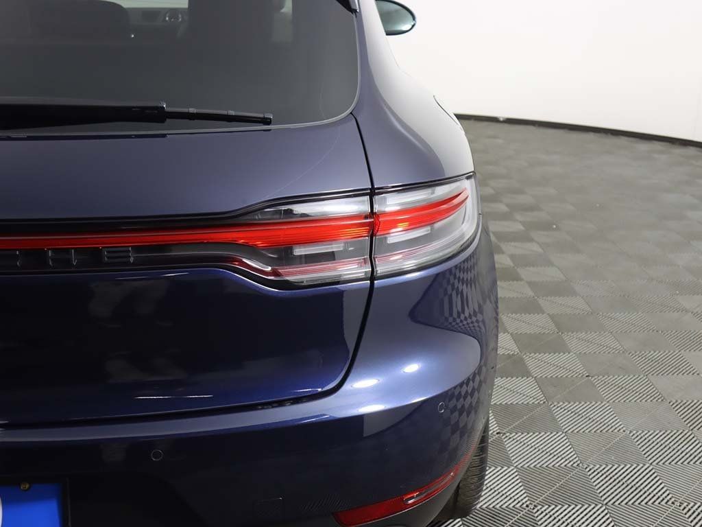 2021 Porsche Macan AWD - 22708345 - 17