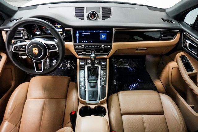 2021 Porsche Macan AWD - 22978896 - 14