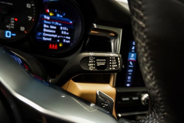 2021 Porsche Macan AWD - 23040156 - 20