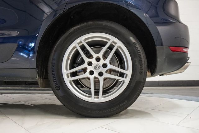 2021 Porsche Macan AWD - 23040156 - 39