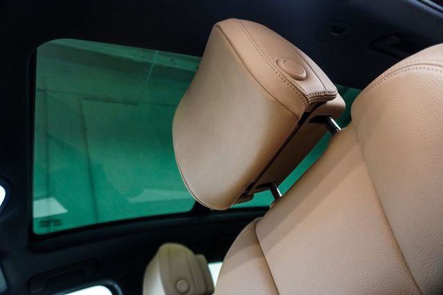 2021 Porsche Macan AWD - 23040156 - 7
