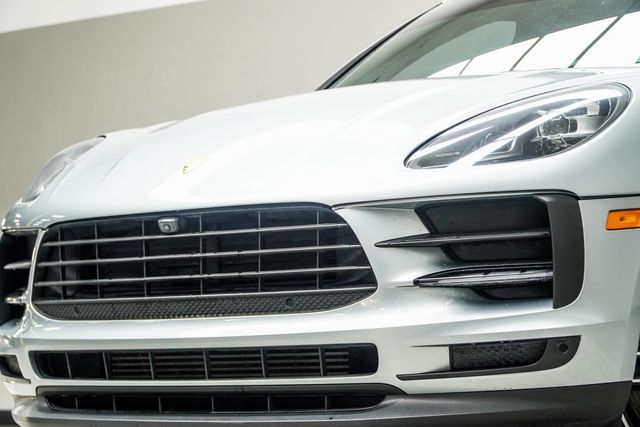 2021 Porsche Macan AWD - 22930089 - 1