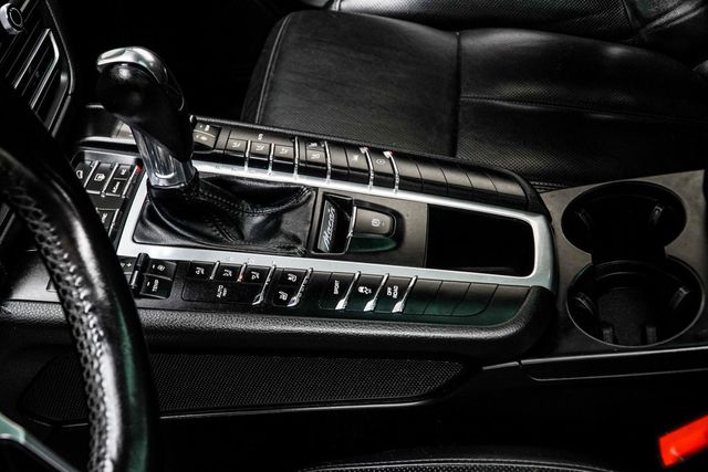 2021 Porsche Macan AWD - 22930089 - 22