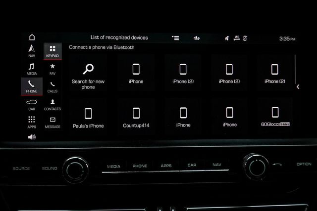 2021 Porsche Macan AWD - 22930089 - 27