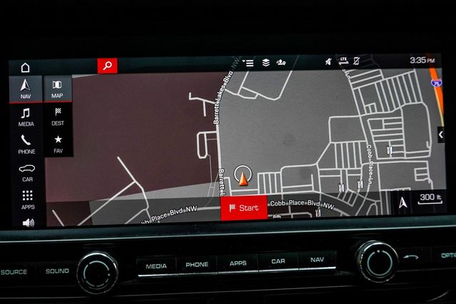 2021 Porsche Macan AWD - 22930089 - 28