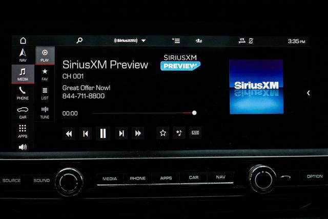 2021 Porsche Macan AWD - 22930089 - 30