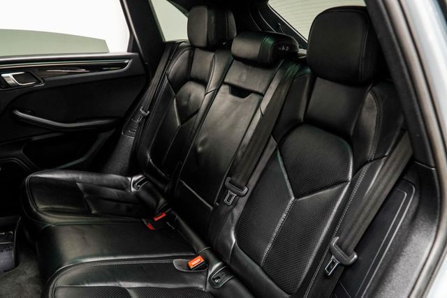 2021 Porsche Macan AWD - 22930089 - 51