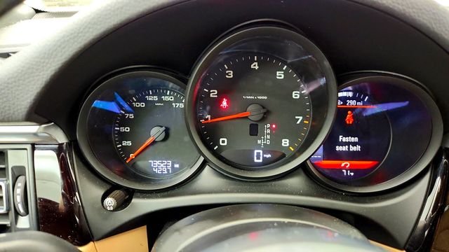 2021 Porsche Macan AWD - 23095037 - 14