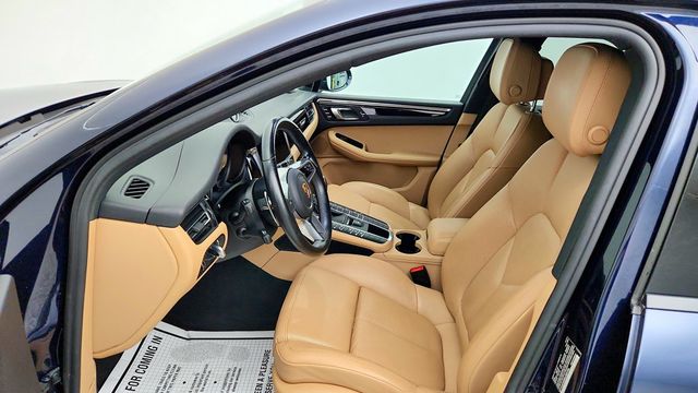 2021 Porsche Macan AWD - 23095037 - 19