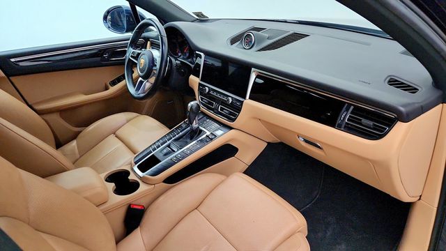 2021 Porsche Macan AWD - 23095037 - 24