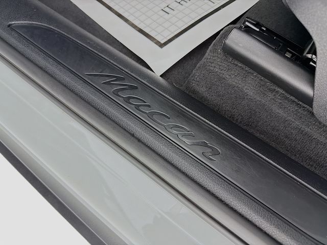 2021 Porsche Macan AWD - 22987537 - 14