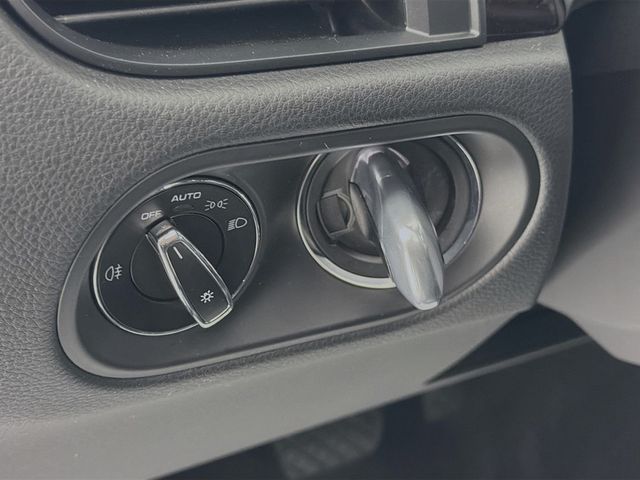 2021 Porsche Macan AWD - 22987537 - 15