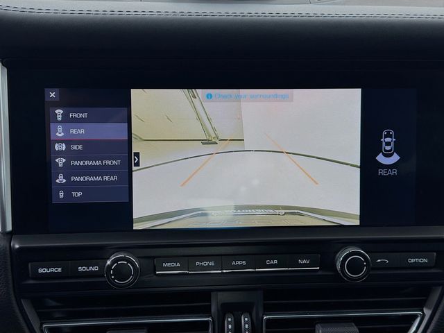 2021 Porsche Macan AWD - 22987537 - 19
