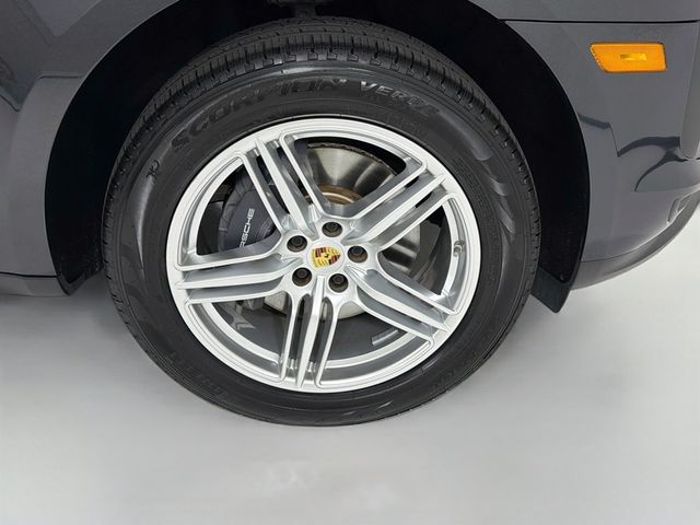 2021 Porsche Macan AWD - 23060469 - 33