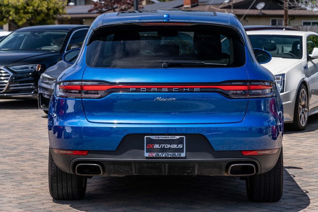 2021 Porsche Macan AWD - 22416405 - 10