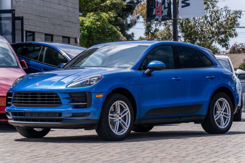 2021 Porsche Macan AWD - 22416405 - 7