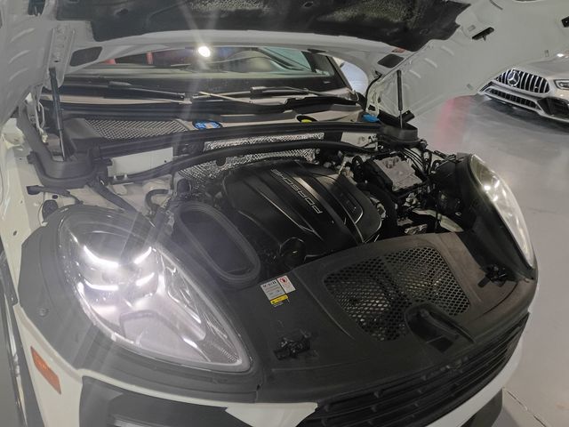 2021 Porsche Macan AWD Clean Carfax Florida SUV - 23092914 - 38