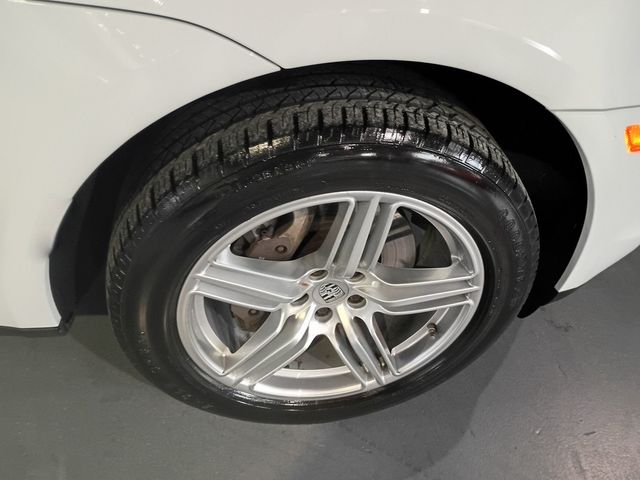 2021 Porsche Macan AWD Clean Carfax Florida SUV - 23092914 - 47