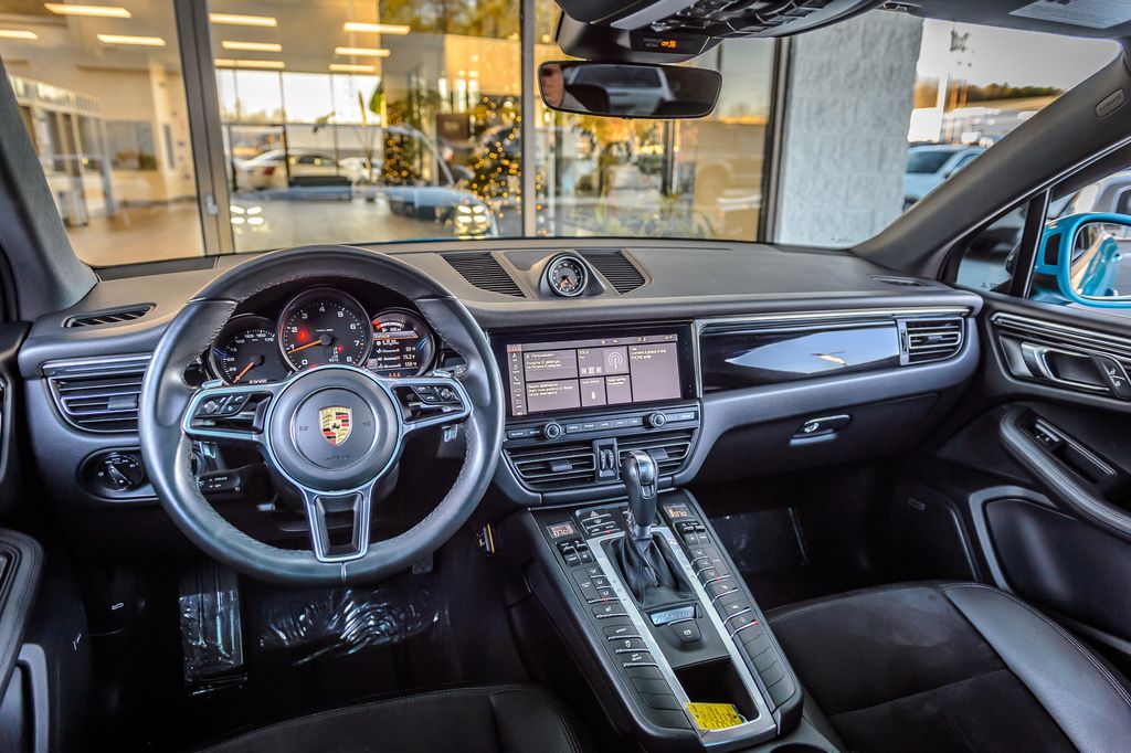 2021 Porsche Macan AWD - MIAMI BLUE - PANO ROOF - BACKUP CAM - BLUETOOTH - GORGEOUS - 22965782 - 23