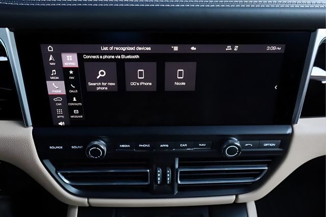 2021 PORSCHE MACAN BASE - 23022775 - 27