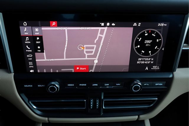 2021 PORSCHE MACAN BASE - 23022775 - 28