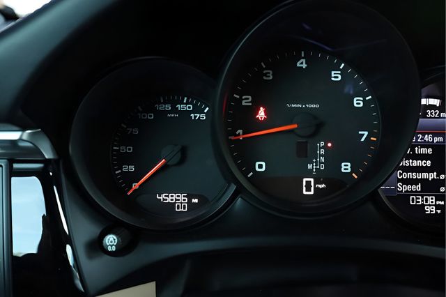 2021 PORSCHE MACAN BASE - 23022775 - 38