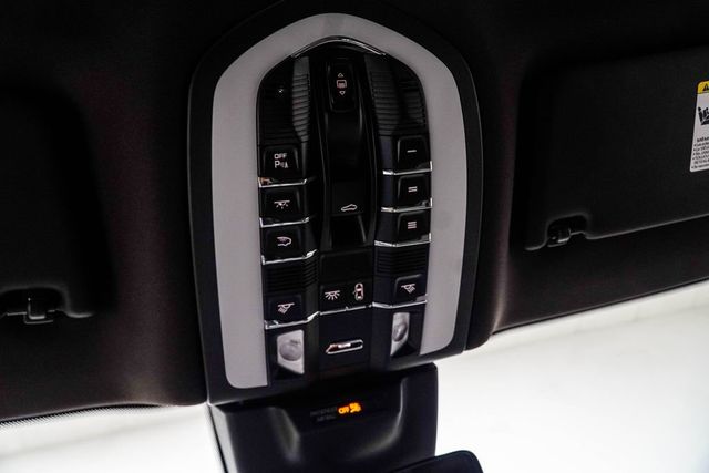 2021 Porsche Macan GTS AWD - 23022091 - 39