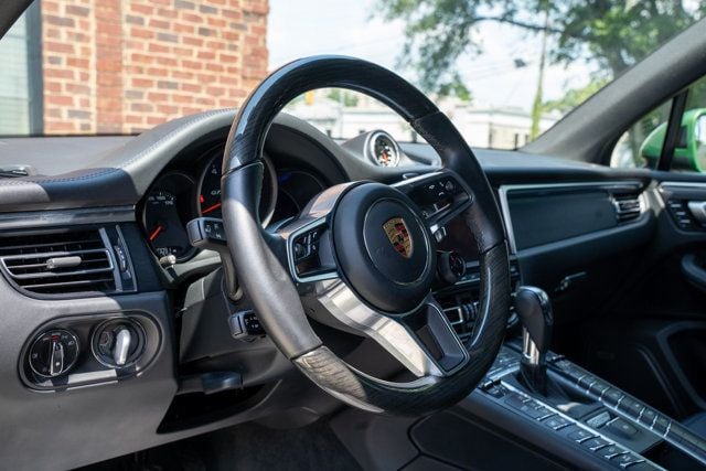2021 Porsche Macan LocalTrade/GTS AWD/PremiumPkgPlus/SportDesignPkg/NAV - 23046520 - 18