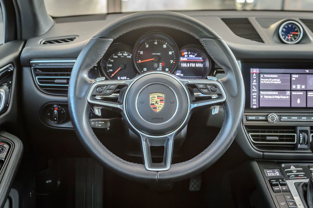 2021 Porsche Macan MACAN AWD - CHALK - NAV - PANO ROOF - BACKUP CAM - GORGEOUS - 22882126 - 25