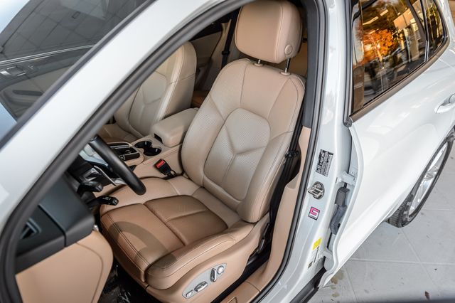 2021 Porsche Macan MACAN AWD - NAV - BACKUP CAM - DRIVER ASSIST - LOW MILES - 22946765 - 17