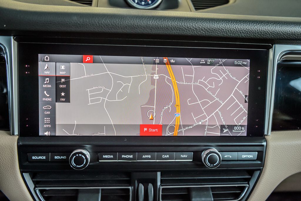 2021 Porsche Macan MACAN AWD - NAV - BACKUP CAM - DRIVER ASSIST - LOW MILES - 22946765 - 30