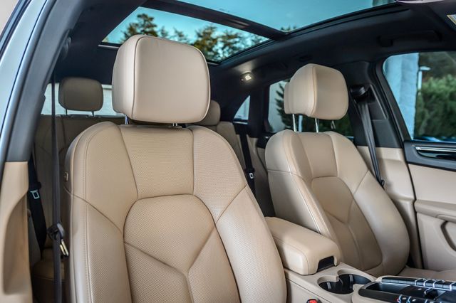 2021 Porsche Macan MACAN AWD - NAV - BACKUP CAM - DRIVER ASSIST - LOW MILES - 22946765 - 34