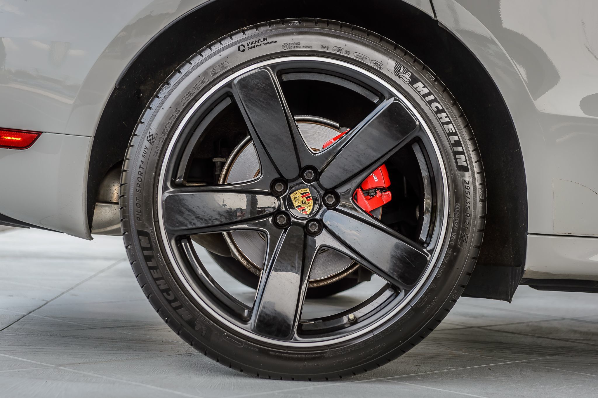 2021 Porsche Macan GTS photo 15