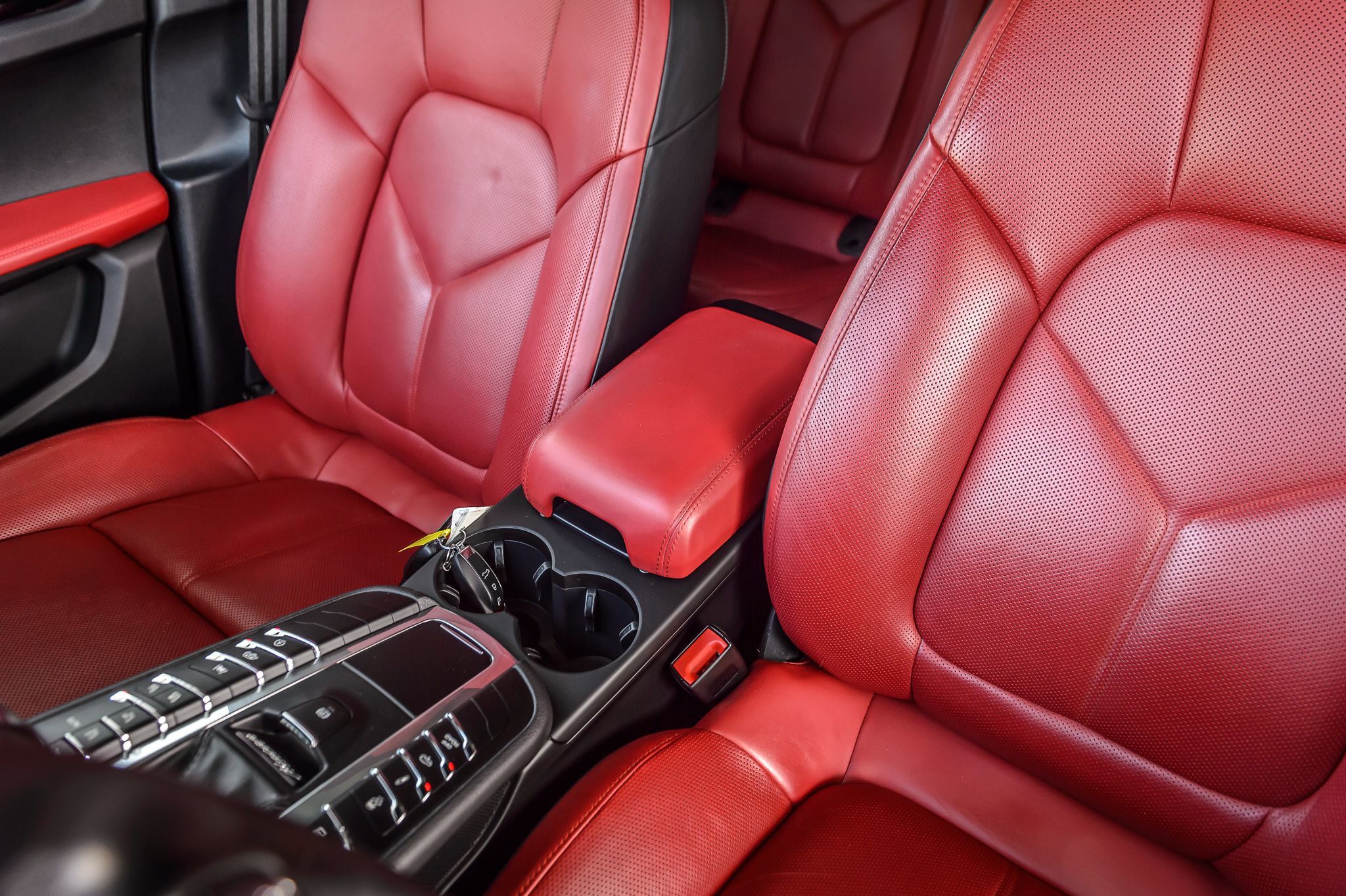2021 Porsche Macan GTS photo 31