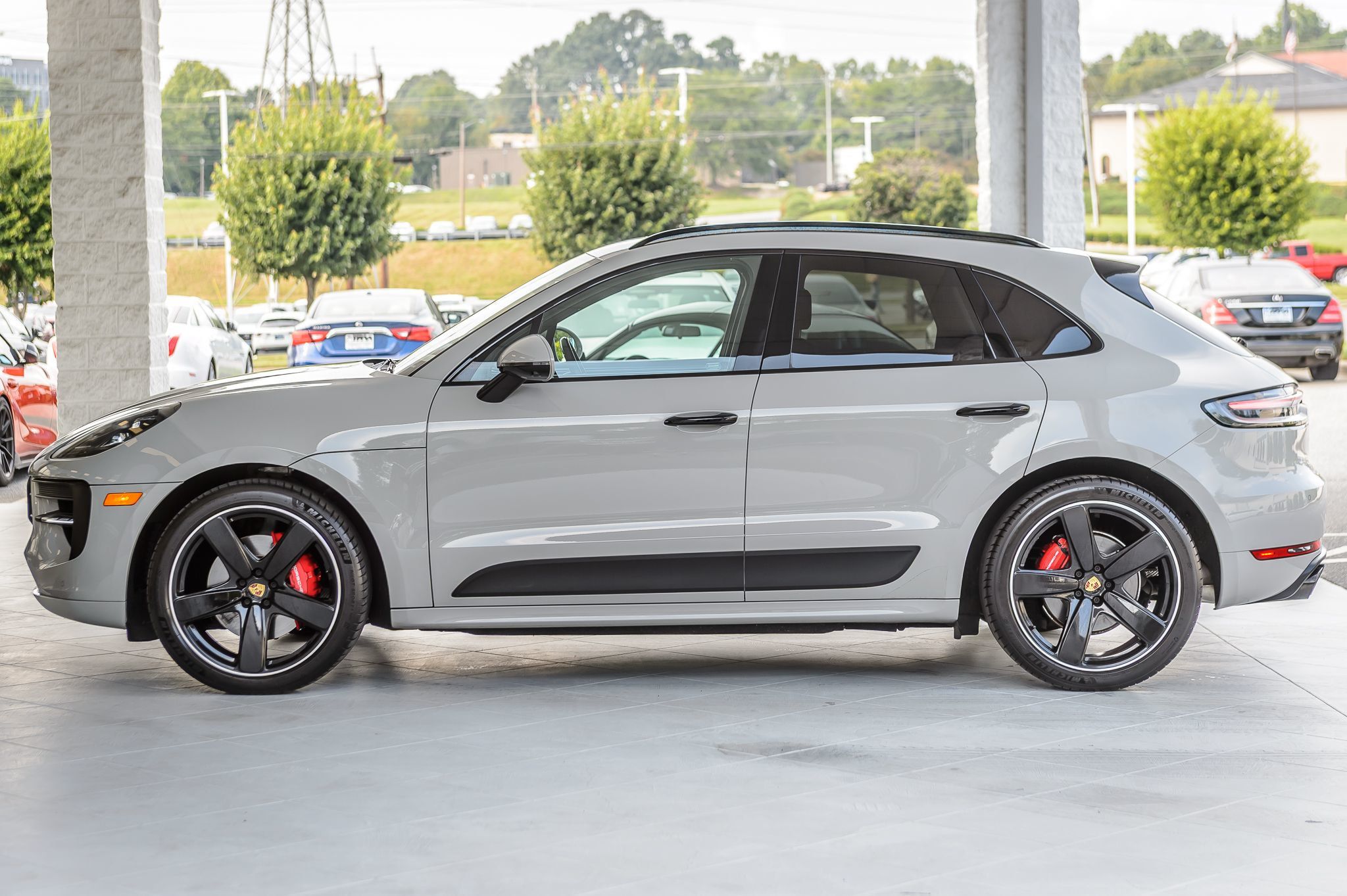 2021 Porsche Macan GTS photo 52