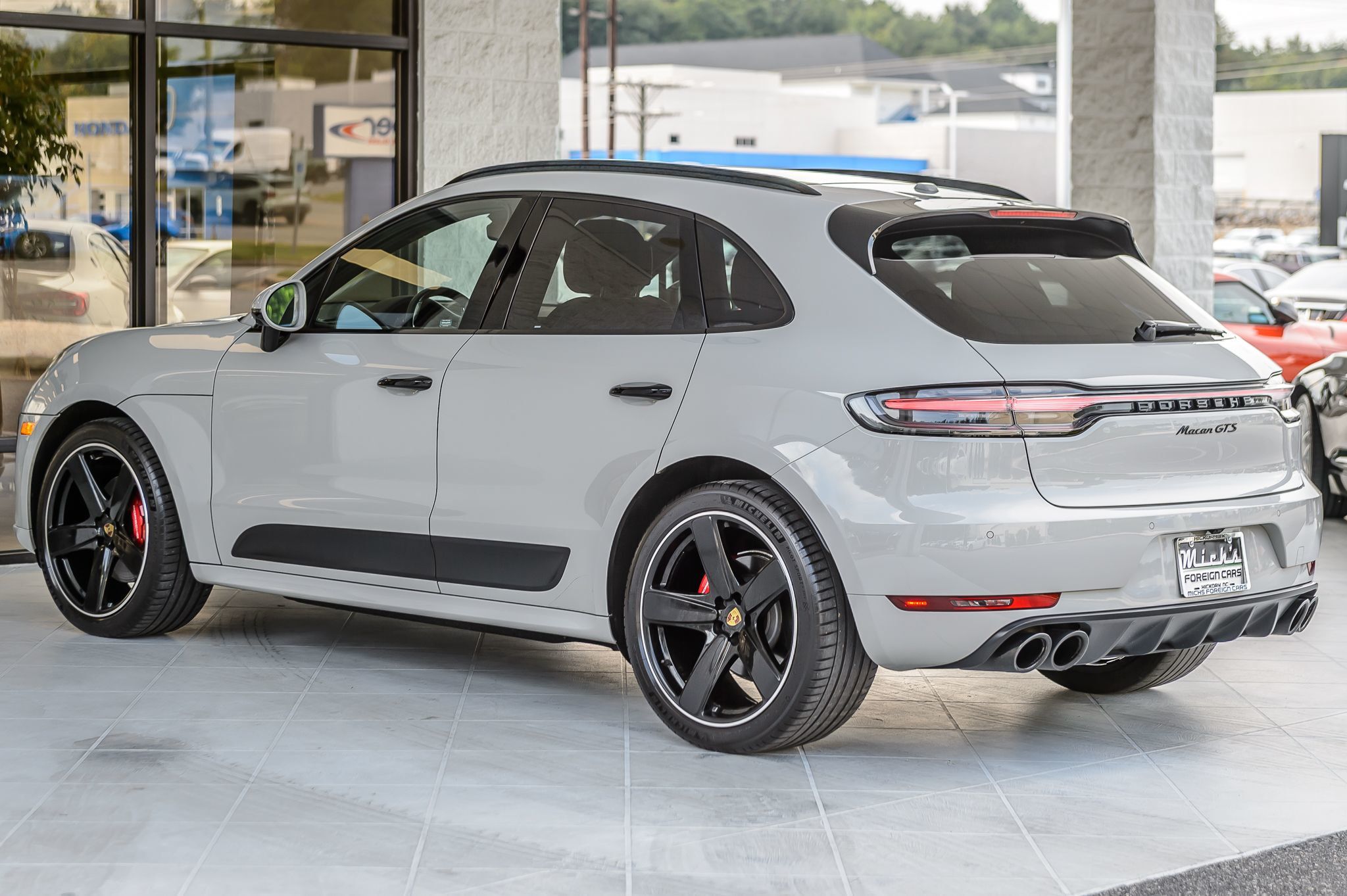 2021 Porsche Macan GTS photo 7