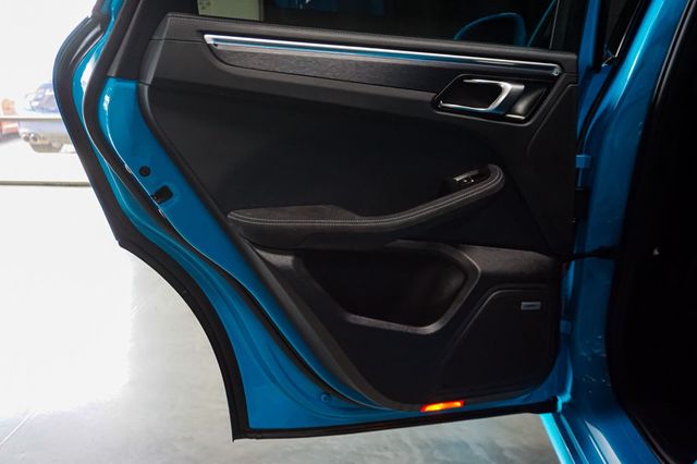 2021 Porsche Macan *Macan GTS* *Miami Blue* *Deviated Stitching Pkg* - 23037520 - 47