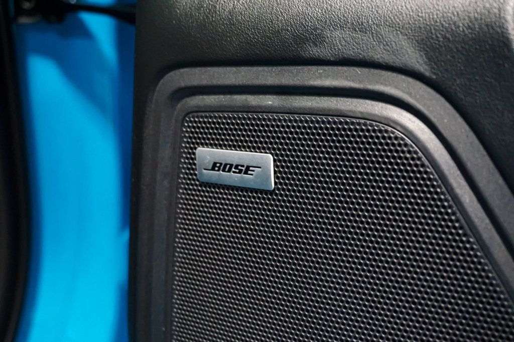 2021 Porsche Macan *Macan GTS* *Miami Blue* *Deviated Stitching Pkg* - 23037520 - 61