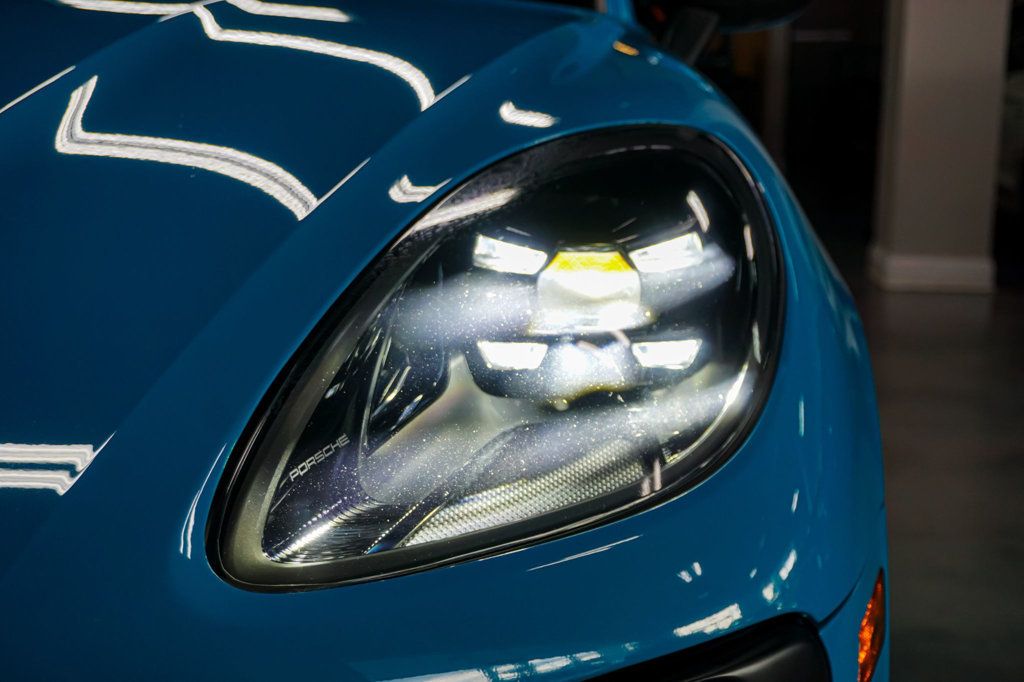 2021 Porsche Macan *Macan GTS* *Miami Blue* *Deviated Stitching Pkg* - 23037520 - 80