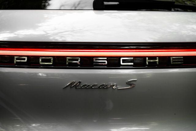 2021 Porsche Macan MSRP$78760/Macan-S/PremiumPkgPlus/Heated&CooledSeats/PanoRoof - 23057282 - 15