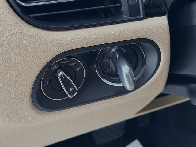 2021 Porsche Macan P2765D2 - 23051645 - 14
