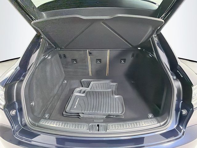 2021 Porsche Macan P2765D2 - 23051645 - 28